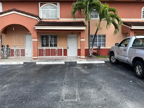 6823 W 36th Avenue Hialeah FL 33018