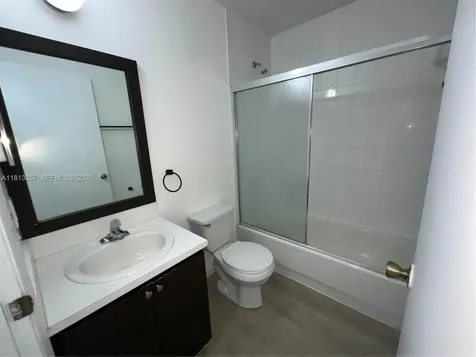 6823 W 36th Avenue Hialeah FL 33018
