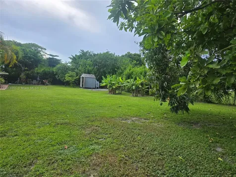 12401 SW 47th Street Miami FL 33175