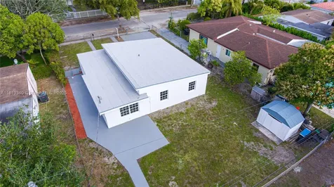 40 NW 121st Street North Miami FL 33168