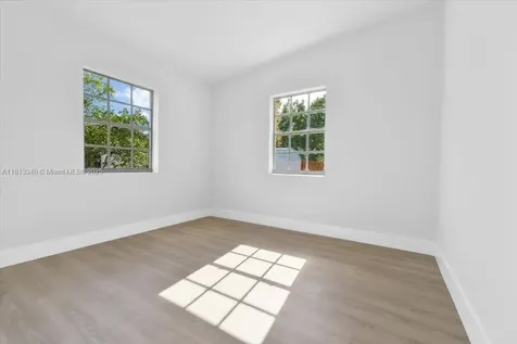 40 NW 121st Street North Miami FL 33168