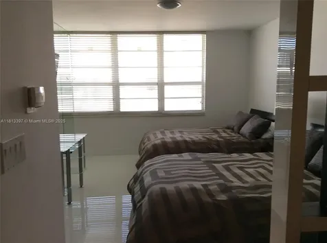 100 Lincoln Road Miami Beach FL 33139