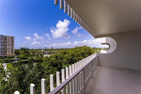 10205 Collins Avenue Bal Harbour FL 33154