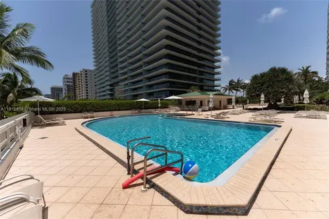 10205 Collins Avenue Bal Harbour FL 33154