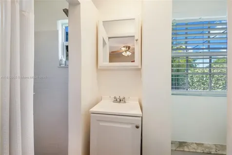 910 Santiago Street Coral Gables FL 33134
