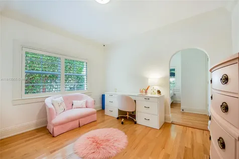 910 Santiago Street Coral Gables FL 33134
