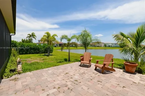 8410 NW Greenbank Circle Port St. Lucie FL 34987