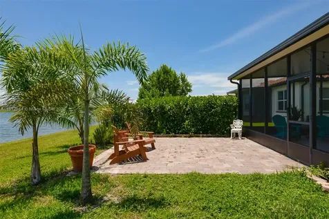 8410 NW Greenbank Circle Port St. Lucie FL 34987