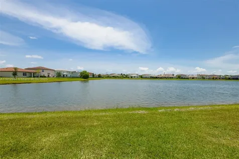 8410 NW Greenbank Circle Port St. Lucie FL 34987