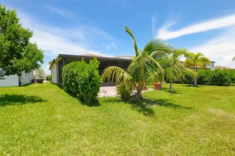8410 NW Greenbank Circle Port St. Lucie FL 34987