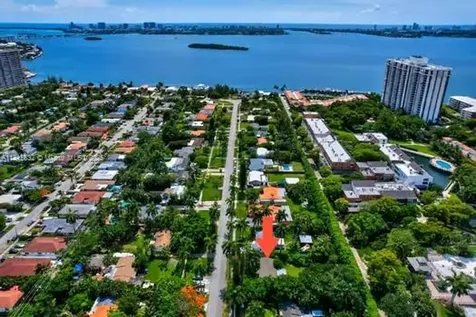 1490 NE 108th Street Miami FL 33161