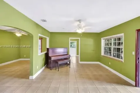 1490 NE 108th Street Miami FL 33161