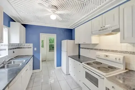 1490 NE 108th Street Miami FL 33161