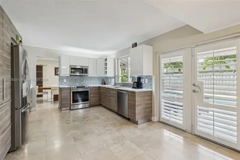 15050 E Falcons Lea Drive Davie FL 33331