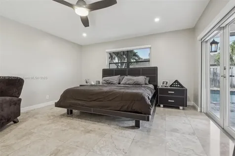 15050 E Falcons Lea Drive Davie FL 33331