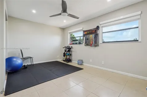 15050 E Falcons Lea Drive Davie FL 33331