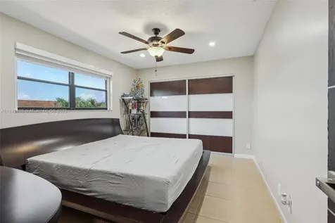 15050 E Falcons Lea Drive Davie FL 33331