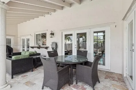 15050 E Falcons Lea Drive Davie FL 33331
