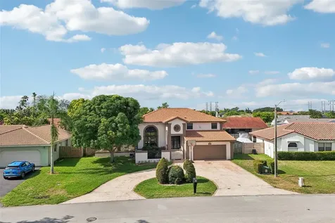 15050 E Falcons Lea Drive Davie FL 33331