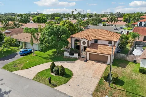 15050 E Falcons Lea Drive Davie FL 33331