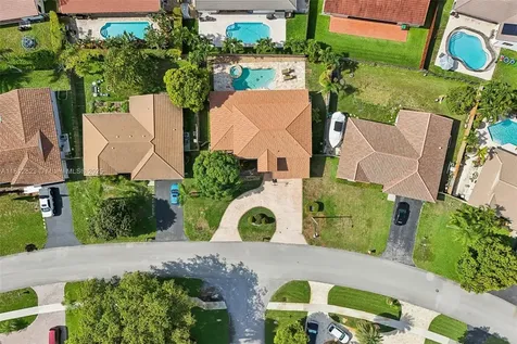 15050 E Falcons Lea Drive Davie FL 33331