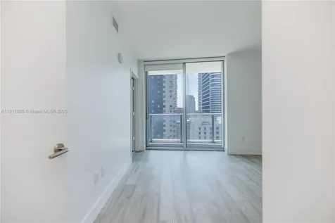 1100 S Miami Avenue Miami FL 33130