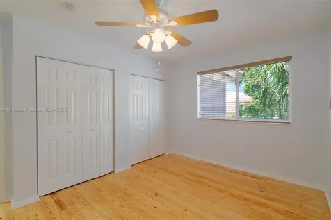 9065 Silver Glen Way Lake Worth FL 33467