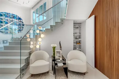 420 Island Drive Key Biscayne FL 33149