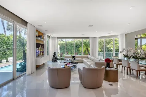 420 Island Drive Key Biscayne FL 33149
