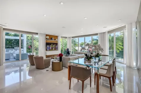420 Island Drive Key Biscayne FL 33149