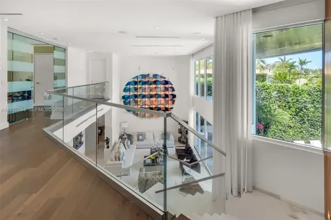420 Island Drive Key Biscayne FL 33149