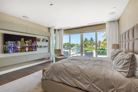 420 Island Drive Key Biscayne FL 33149