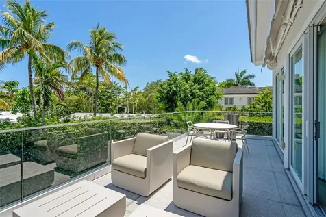420 Island Drive Key Biscayne FL 33149