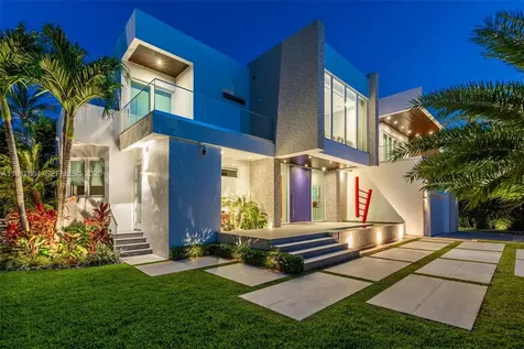 420 Island Drive Key Biscayne FL 33149