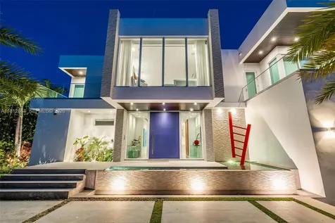 420 Island Drive Key Biscayne FL 33149
