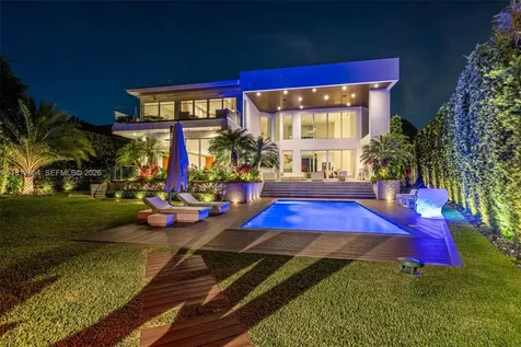 420 Island Drive Key Biscayne FL 33149