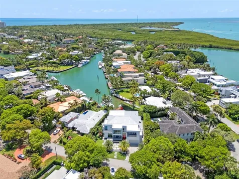 420 Island Drive Key Biscayne FL 33149