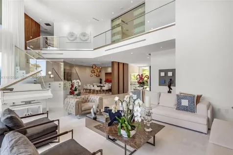 420 Island Drive Key Biscayne FL 33149