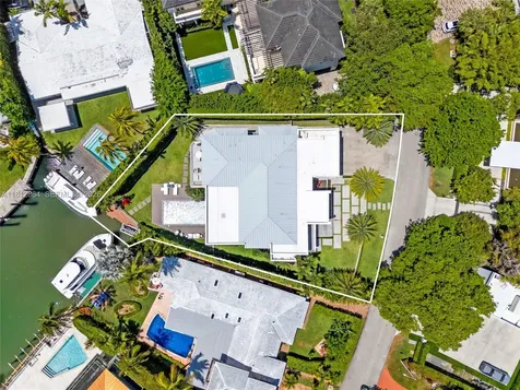 420 Island Drive Key Biscayne FL 33149