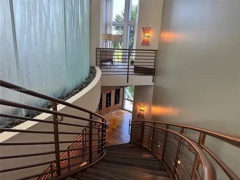 2641 N Flamingo Road Sunrise FL 33323