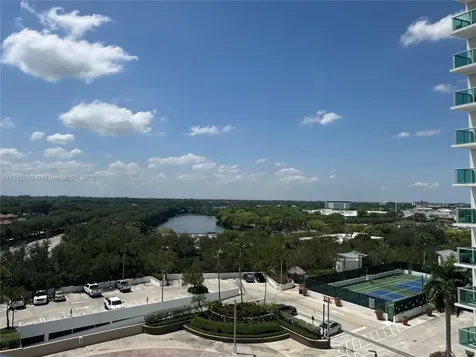 2641 N Flamingo Road Sunrise FL 33323