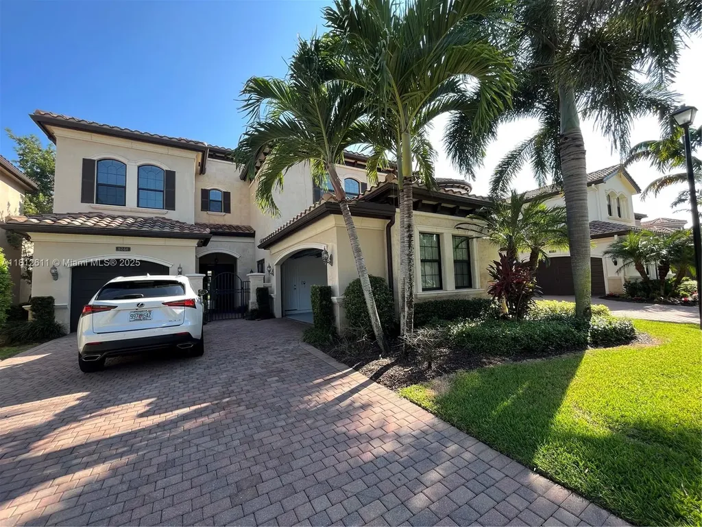 8248 Lost Creek Lane Delray Beach FL 33446
