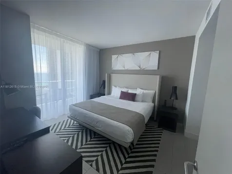 4010 S Ocean Drive Hollywood FL 33019