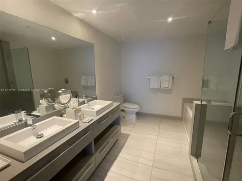 4010 S Ocean Drive Hollywood FL 33019