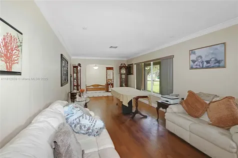 17501 SW 89th Avenue Palmetto Bay FL 33157