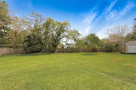 17501 SW 89th Avenue Palmetto Bay FL 33157