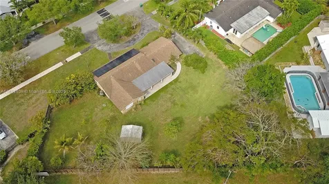 17501 SW 89th Avenue Palmetto Bay FL 33157