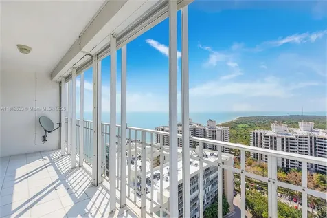 881 Ocean Drive Key Biscayne FL 33149