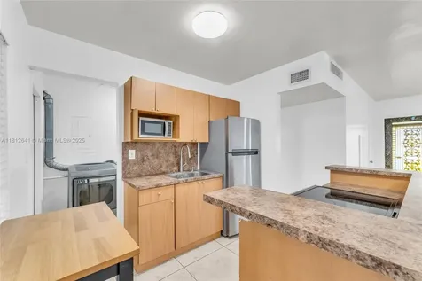 775 E 8th Street Hialeah FL 33010
