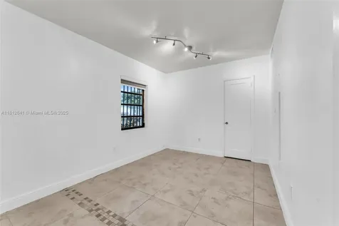 775 E 8th Street Hialeah FL 33010